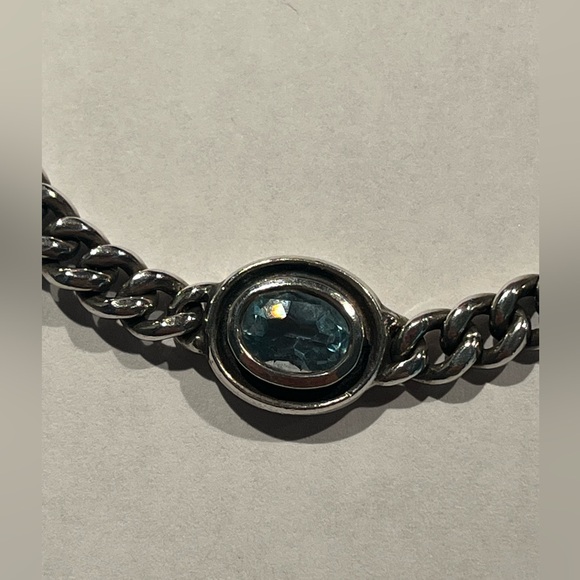 Sterling Silver Chain Bracelet with Blue Topaz Stone - 7.5 inches long - Picture 2 of 4